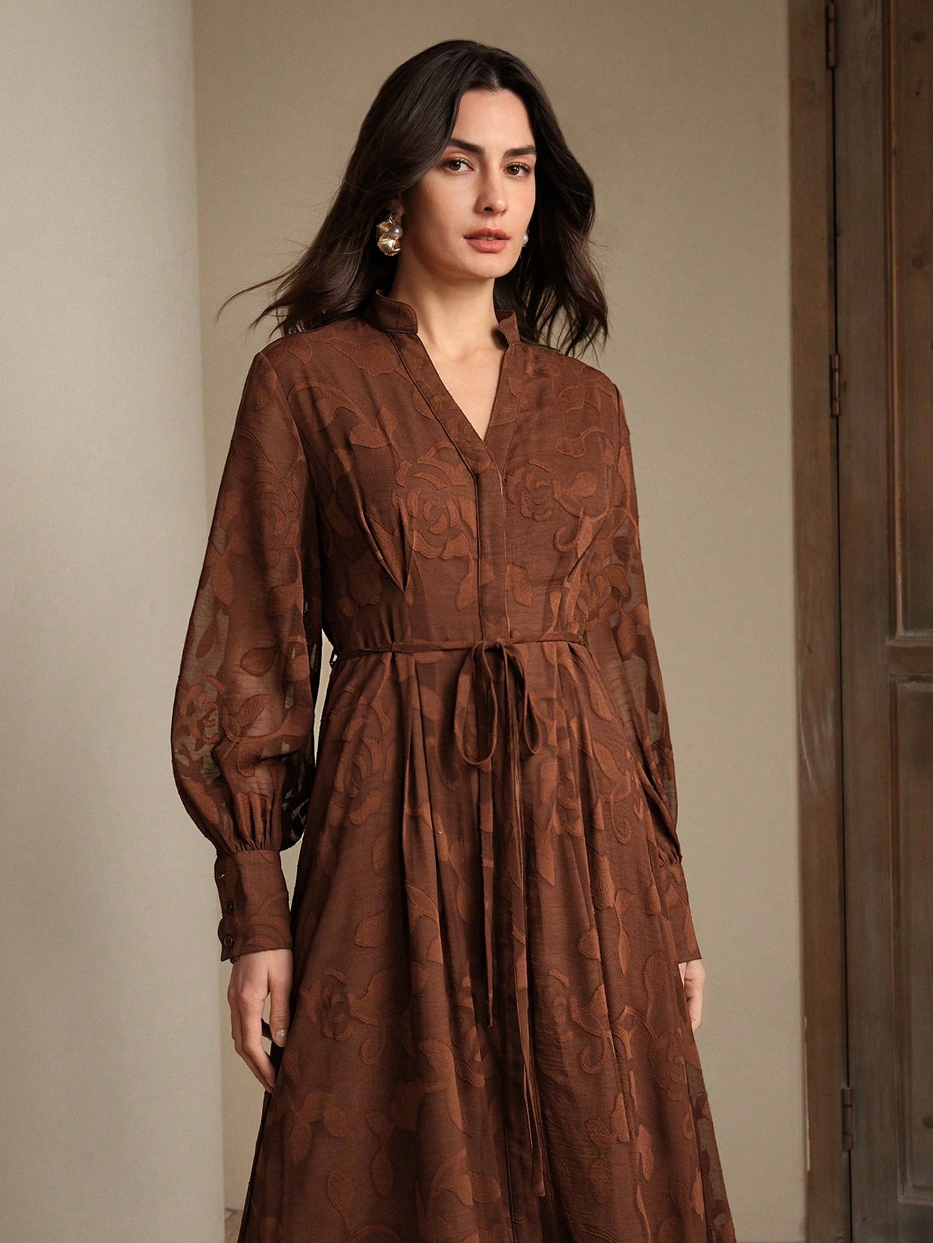 Elegant Floral V-Neck Lantern Sleeve Waist Cinched Dress
